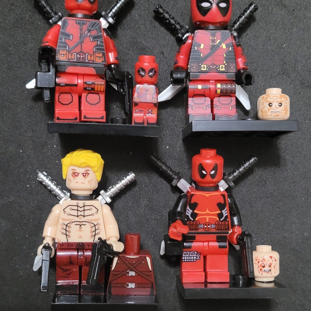 Superhero Action Figure Set - Red and Black
